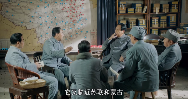 連毛主席登上《時代週刊》都還原一模一樣，這劇8個細節堪稱神蹟