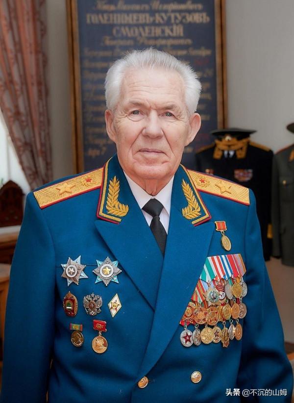 俄武裝部隊歷任總參謀長一覽，與土耳其談判笑場的那位大將在列