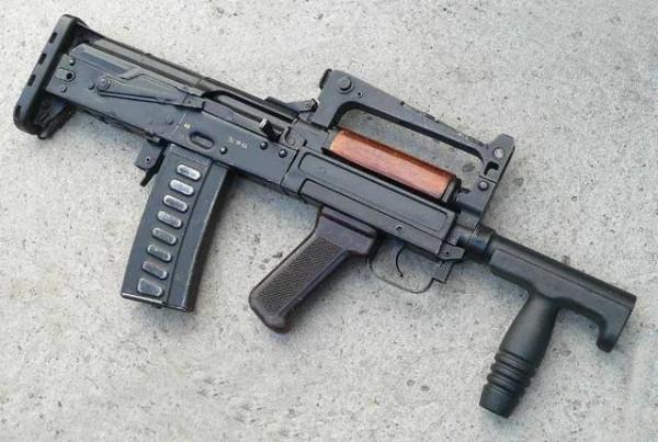 你以為毛子只有AK47?圖解盤點俄羅斯8款突擊步槍,不愧是戰鬥民族 你以為毛子只有AK47?圖解盤點俄羅斯8款突擊步槍,不愧是戰鬥民族