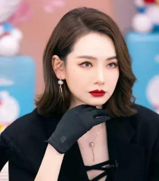 10位女星打玻尿酸前後，楊蓉、戚薇上榜，你還敢盲目“變美”嗎？