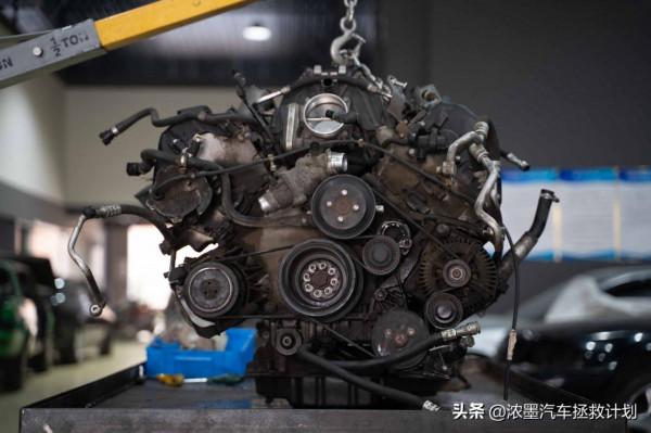 「典藏座駕」整備一臺經典的寶馬E66,於所到之處書寫下闊瀾人生 「典藏座駕」整備一臺經典的寶馬E66,於所到之處書寫下闊瀾人生