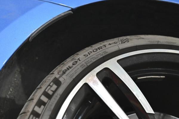 選裝不夠還加裝?這是臺觸及天花板的寶馬330Li 選裝不夠還加裝?這是臺觸及天花板的寶馬330Li