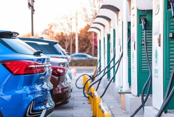 他從拉閘限電中發現新機遇