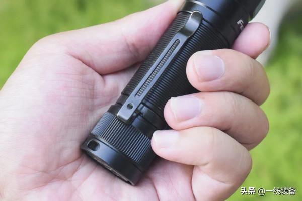 評測 | Fenix C7直充戶外手電，一起來看看第三代升級版的誠意