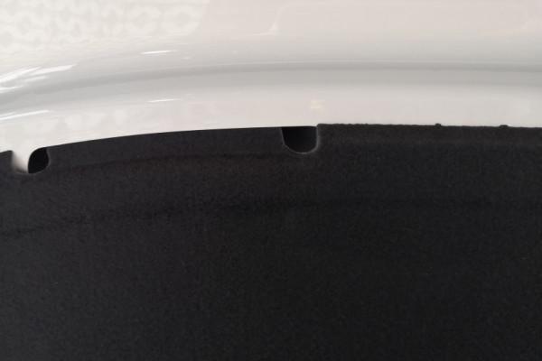 自己動手不求人，斯柯達柯珞克動手加裝發動機蓋隔音毯！