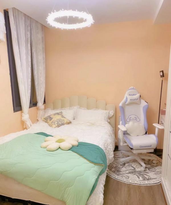 極簡裝修為什麼越來越流行？看過她家就知道了，舒適比檔次更重要