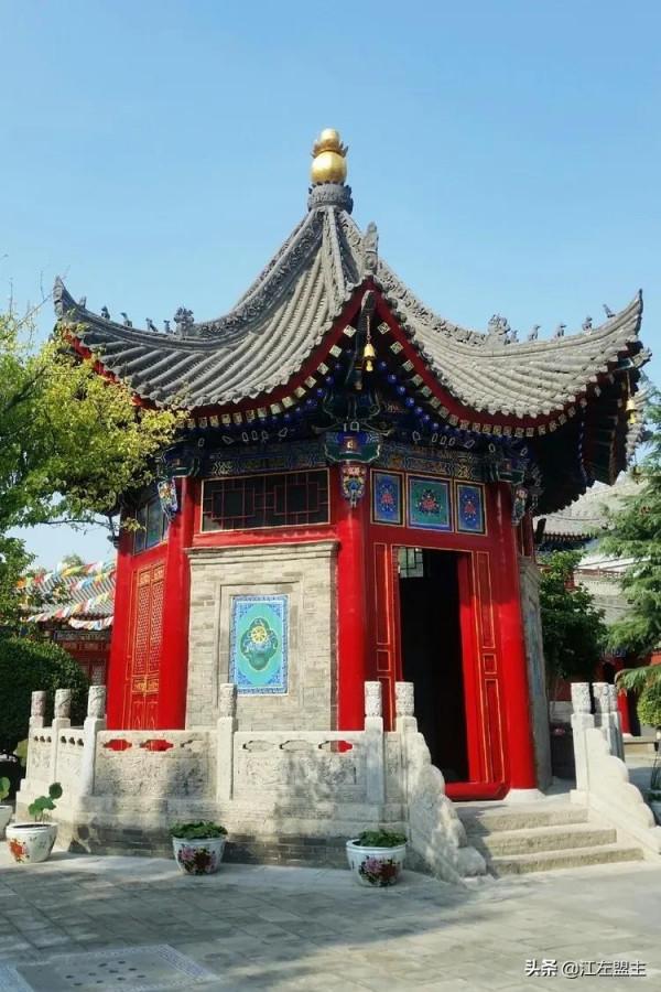 西安城裡有一個離西藏最近的地方,宛如一朵聖潔的蓮花 西安城裡有一個離西藏最近的地方,宛如一朵聖潔的蓮花