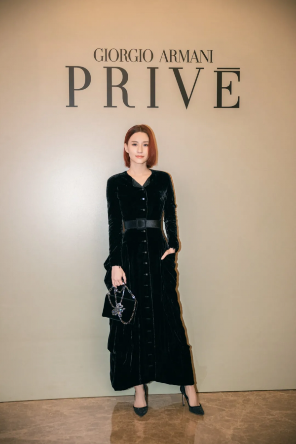 最懂女人心的老爺子，在魔都上演穿越版“時裝奇旅”