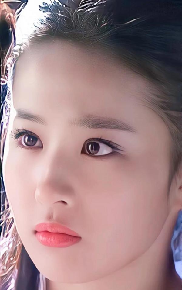 金庸對劉亦菲說，只有你演小龍女，世人才會覺得我沒有騙他們