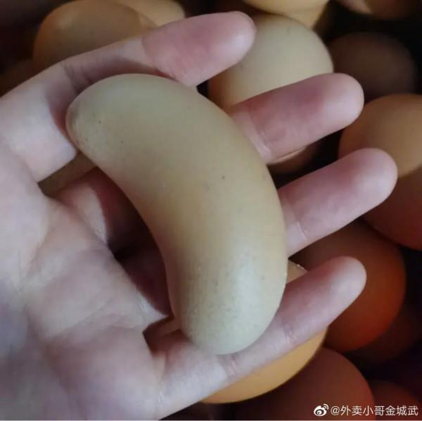 “​迪迦奧特曼被下架後.....哈哈哈給我整無語了!” “​迪迦奧特曼被下架後.....哈哈哈給我整無語了!”