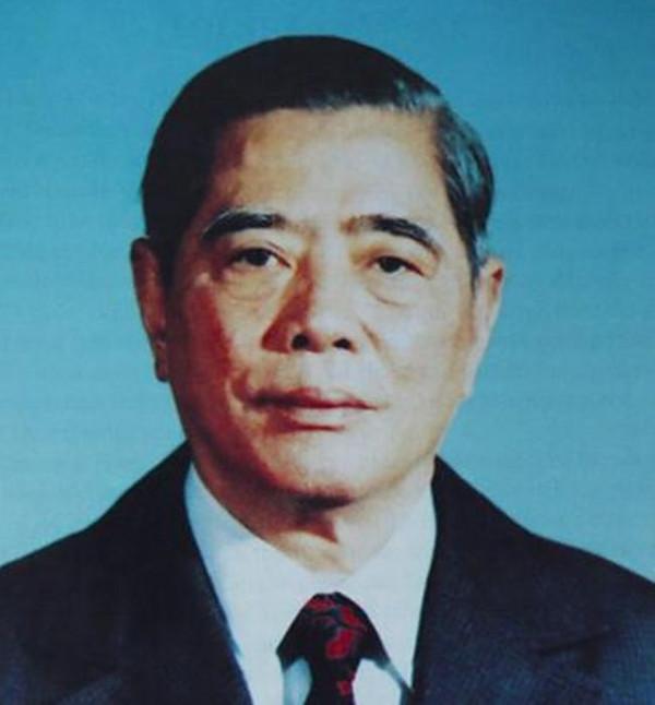 對越反擊後,越南五大親華元老結局如何?其一人來到中國逝於北京 對越反擊後,越南五大親華元老結局如何?其一人來到中國逝於北京