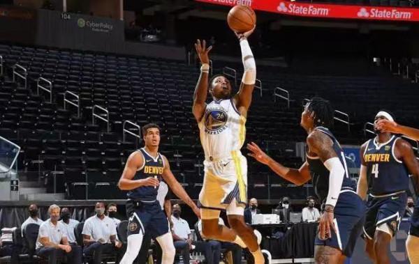 防守效率104.6隊內第一，主防詹杜！240萬底薪簽下，湖人撿到寶了