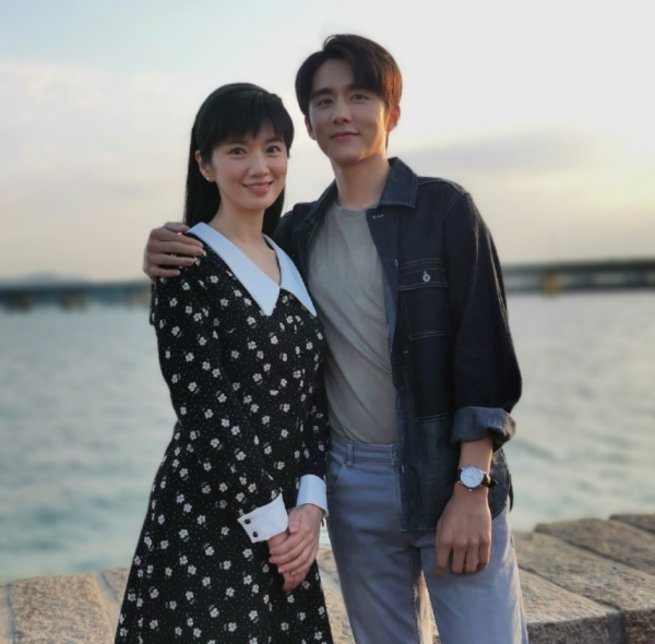 《以家人之名》的賀梅，時隔1年與張新成二搭，還與張子楓重逢了