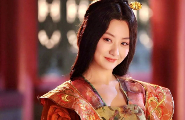 1999年丹江口水底古墓破水現世,引出一樁著名男女緋聞和千古謎案 1999年丹江口水底古墓破水現世,引出一樁著名男女緋聞和千古謎案