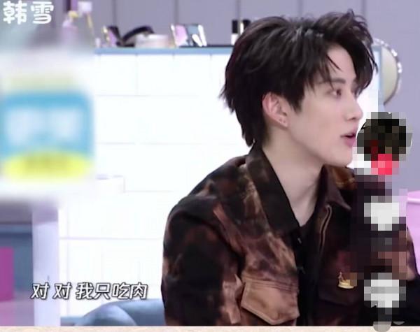 明星飲食癖好：肖戰不吃生蒜，宋茜拒絕香菜，易烊千璽不愛吃肥肉