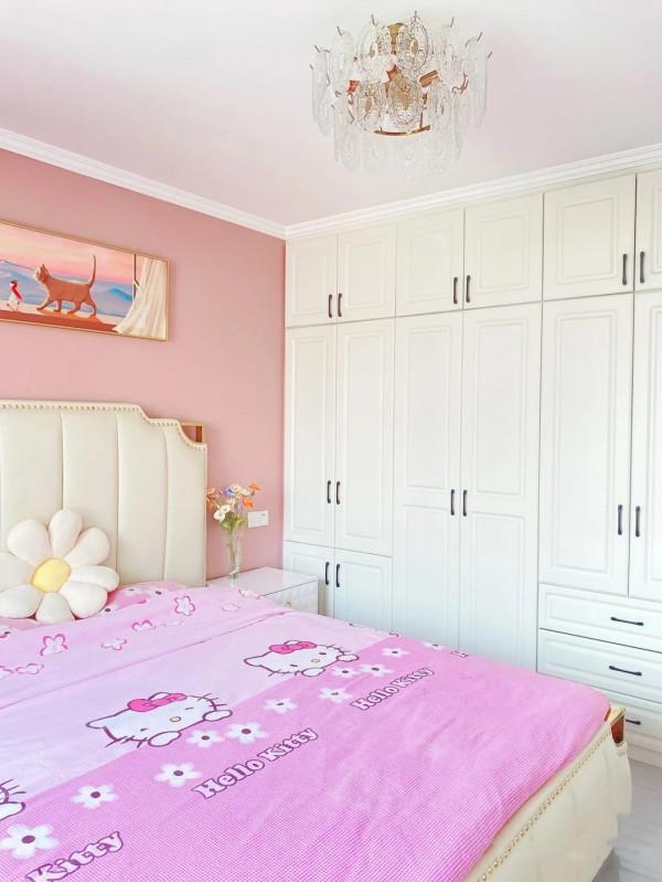 她家106平米，裝修不豪華，卻很乾淨溫馨，滿滿的煙火氣，好舒服