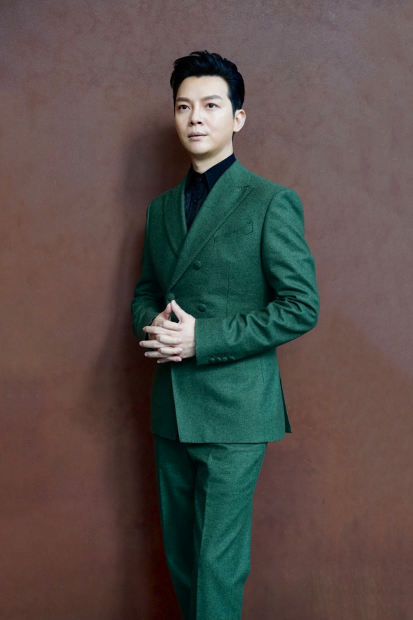 央視著名主播任魯豫：33歲做父親，對家鄉河南一往情深