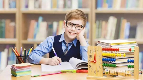 老師把知識點講得越清楚,學生可能越“笨” 老師把知識點講得越清楚,學生可能越“笨”