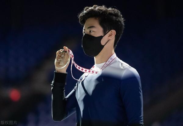 美國花滑奧運名單出爐，華裔選手單人滑唱主角，陳巍再戰羽生結弦