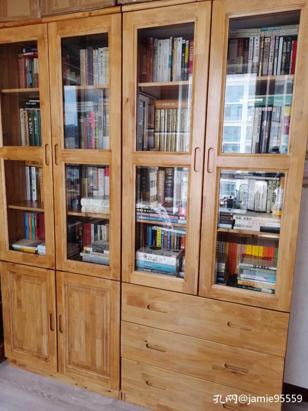 我的書房，麻雀雖小，五臟俱全