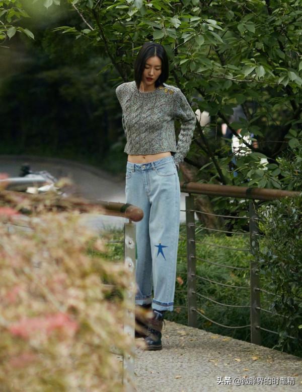 33歲劉雯“炫腹”上熱搜,“紙片腰”成冬天穿衣新風向標 33歲劉雯“炫腹”上熱搜,“紙片腰”成冬天穿衣新風向標