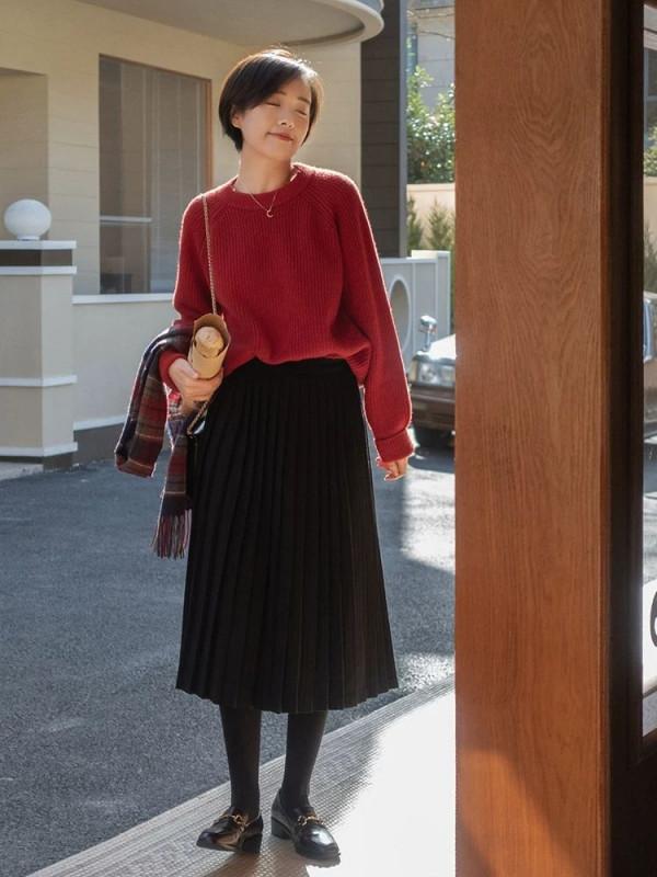 靴子不吃香了，今年早春更火的是&OpenCurlyDoubleQuote;浪子鞋&rdquo;，配裙子褲子都挺好看