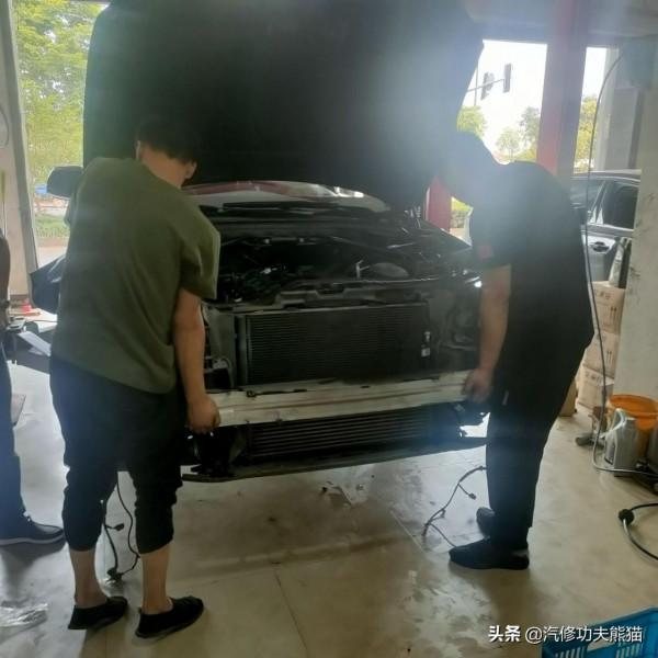 你們的奧迪燒機油是怎麼修的，我覺得這臺奧迪Q5燒機油的修法才對