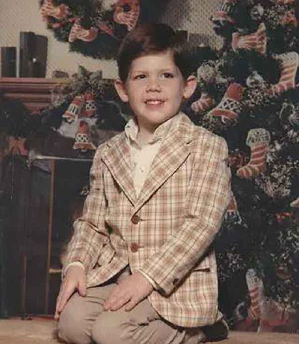 38年前,那個出生就轟動美國、體重14.5斤的巨嬰,如今圓夢成空警 38年前,那個出生就轟動美國、體重14.5斤的巨嬰,如今圓夢成空警