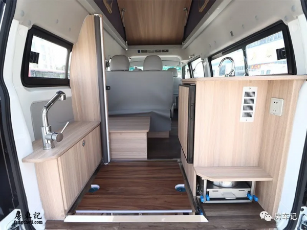 途酷金盃小海獅，10.8萬同時擁有房和車，你愛了嗎？