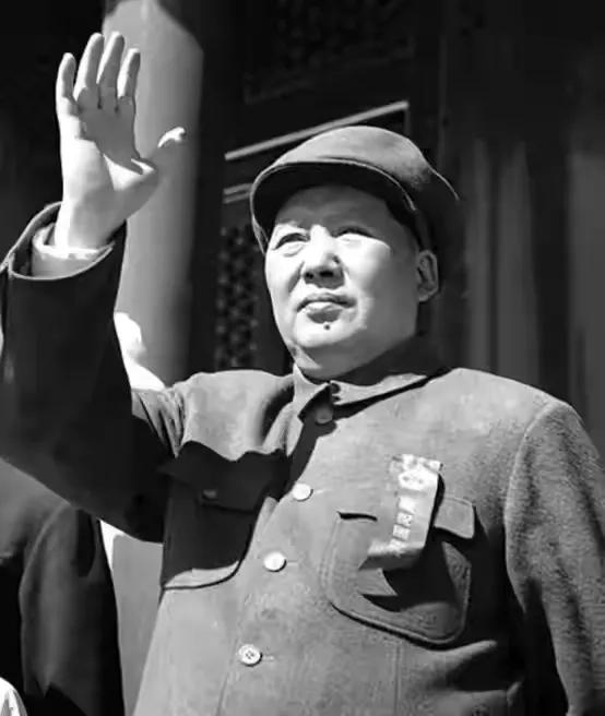 為人民服務。人民萬歲！——毛澤東