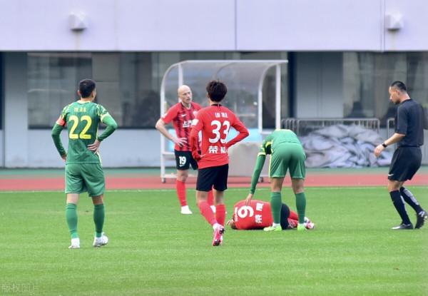 動態：蕭濤濤或回秘魯踢球，北上廣深球員每個月房貸20萬