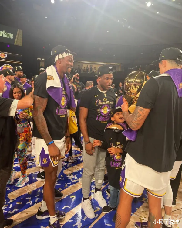 有情有義,霍華德曬奪冠照表示要終老紫金 有情有義,霍華德曬奪冠照表示要終老紫金