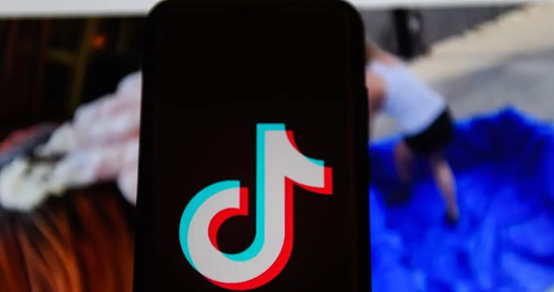 智慧音箱險釀禍！亞馬遜ALEXA指揮十歲小孩挑戰“硬幣插插座”