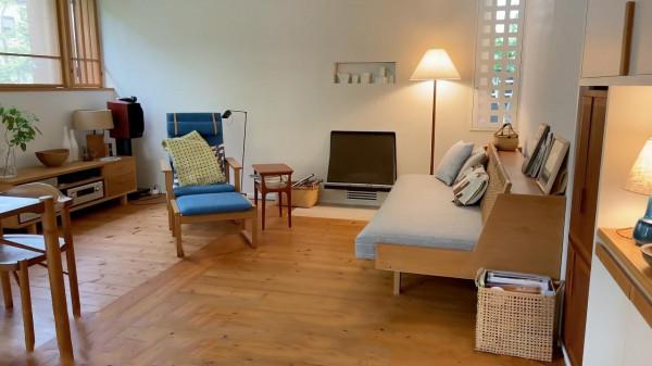 女人捨棄大都市生活,來到山林建480平田園宅,過起神仙般的生活 女人捨棄大都市生活,來到山林建480平田園宅,過起神仙般的生活