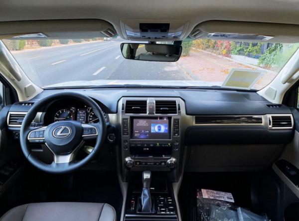 2022款雷克薩斯GX實車曝光 內飾終於跟上潮流