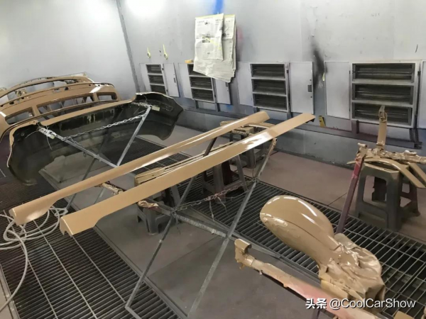 90後奶茶小姐姐玩改裝，這輛老車‘重獲青春’了