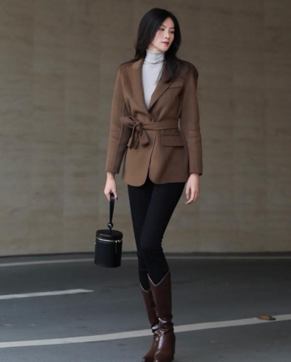 人到中年，穿衣不會配色是“硬傷”，4個配色原則拉高你的衣品