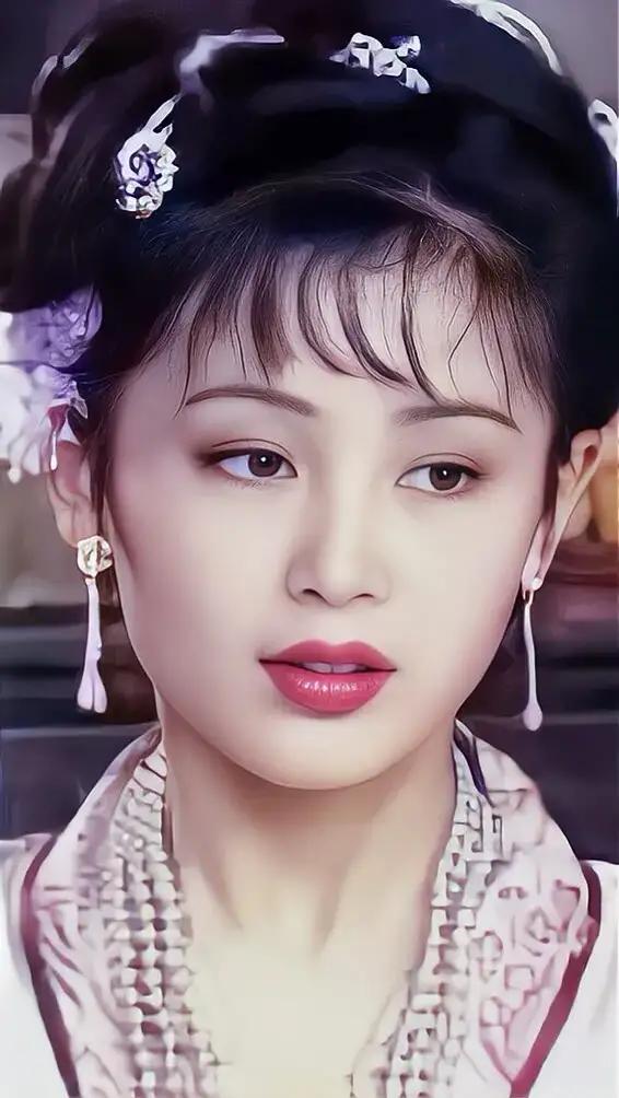 年輕的陳紅太美，古裝驚為天人，看看她到底有多美？