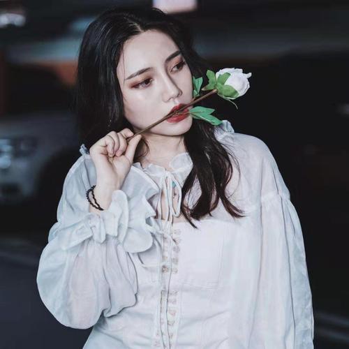 年收入過千萬的五位網紅,有的裸辭意外走紅,而他是實至名歸 年收入過千萬的五位網紅,有的裸辭意外走紅,而他是實至名歸