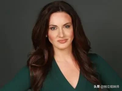 採訪普京的CNBC記者:Hadley Gamble 採訪普京的CNBC記者:Hadley Gamble