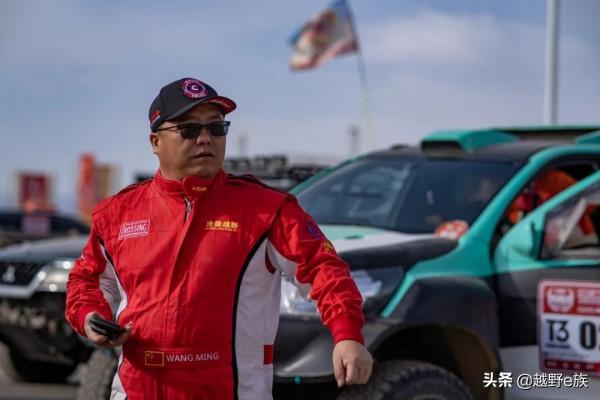 一分鐘解讀“T3”,激情穿越點燃巴丹吉林 一分鐘解讀“T3”,激情穿越點燃巴丹吉林