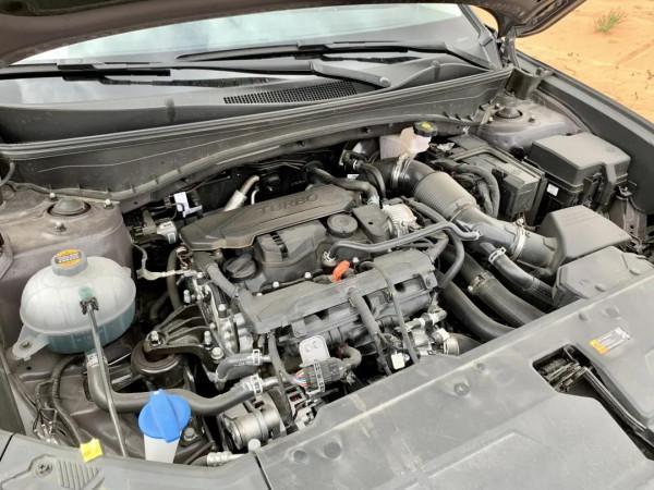 200馬力+10.4英寸中控大屏,第五代的這款車更潮、更聽話! 200馬力+10.4英寸中控大屏,第五代的這款車更潮、更聽話!