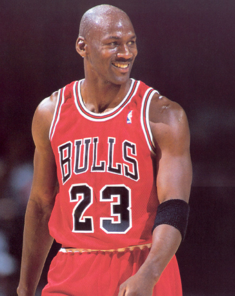 喬丹:科比的81分價值超越張伯倫100分,放到62賽季相當於117分 喬丹:科比的81分價值超越張伯倫100分,放到62賽季相當於117分