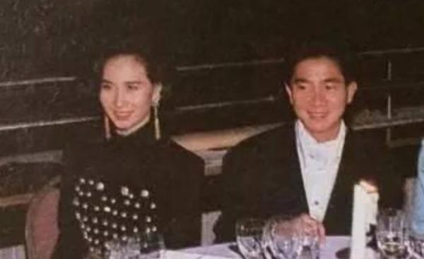 28年前陳百強去世,何超瓊堅持為他扶靈,當年賭王真的棒打鴛鴦嗎 28年前陳百強去世,何超瓊堅持為他扶靈,當年賭王真的棒打鴛鴦嗎