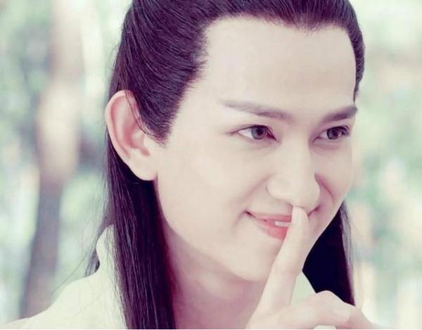 一張嘴“毀”了一張臉!這8位明星告訴你,嘴巴能有多拖垮顏值… 一張嘴“毀”了一張臉!這8位明星告訴你,嘴巴能有多拖垮顏值…