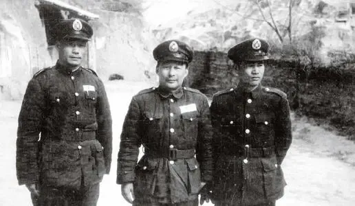 1949年，四川仍有90萬敵軍易守難攻，劉文輝和鄧錫侯為何起義？