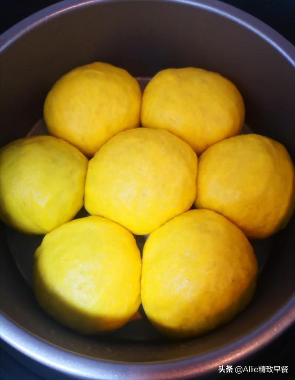 南瓜還能這樣做,不用揉膜,不用烤箱,鬆軟香甜還拉絲,太好吃了 南瓜還能這樣做,不用揉膜,不用烤箱,鬆軟香甜還拉絲,太好吃了