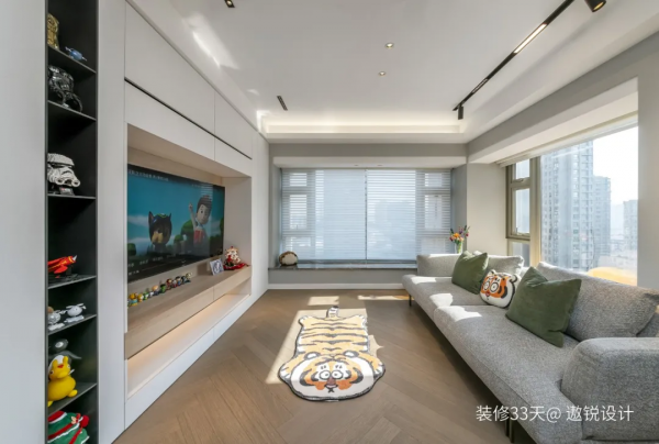 當飄窗多成了煩惱?這是取捨過的改善型三居室 當飄窗多成了煩惱?這是取捨過的改善型三居室