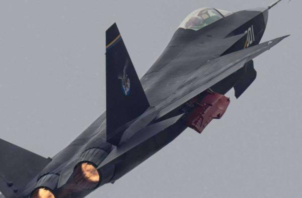 珠海航展大有看點，五代艦載機FC31準備就緒，中國航母迎超強戰力