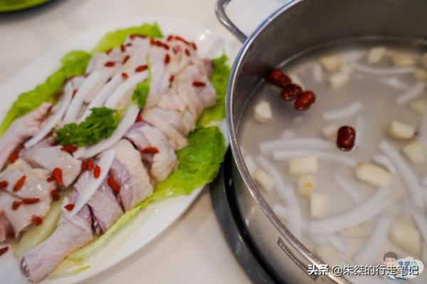 盤點幾道名揚天下的雞肉美食，每一道都大有來頭，看看你都吃過沒